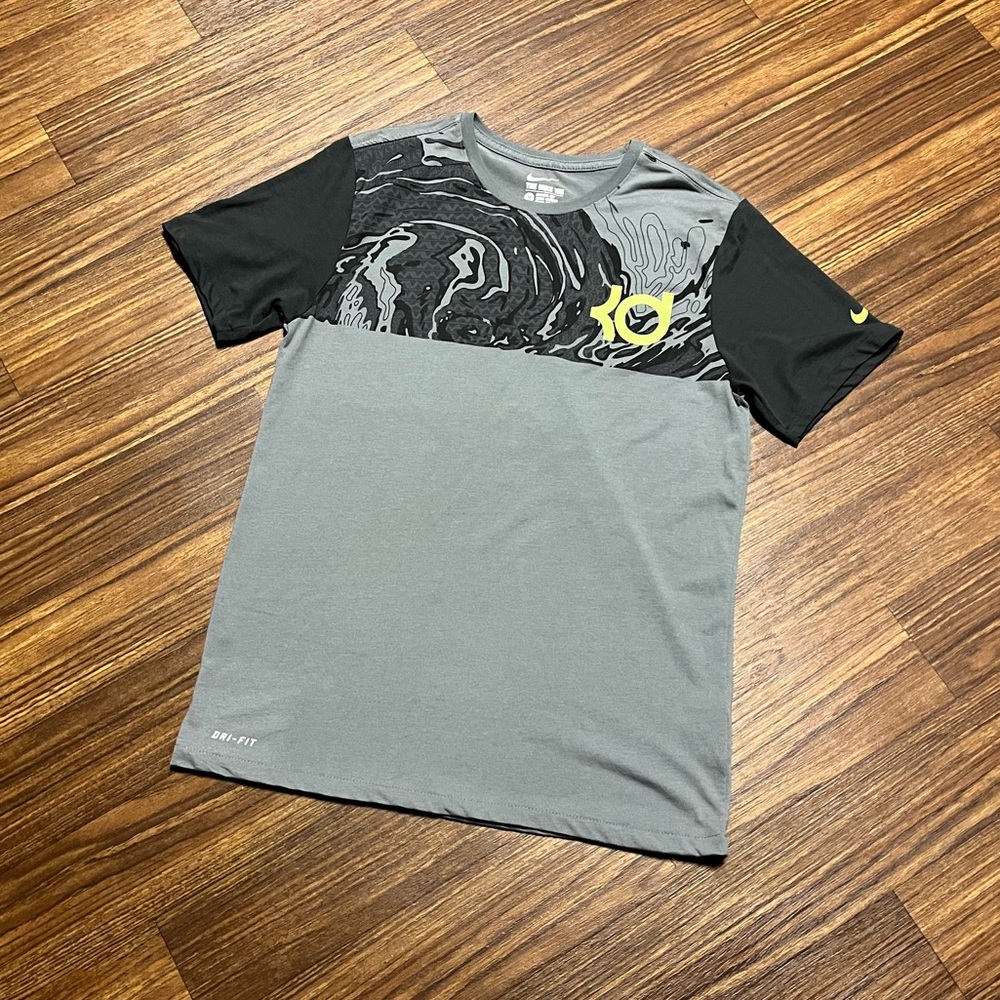 Set of 2 Men’s Nike KD Shirts